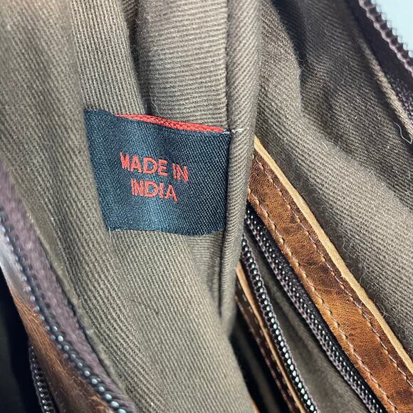 Paul & Taylor Honey Brown Distressed Leather Concealed Carry Hobo Bag Purse - Picture 12 of 14